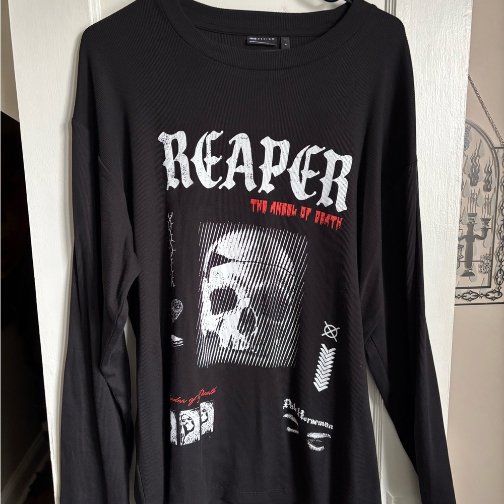 H&M Black Graphic Crew Neck Sweater